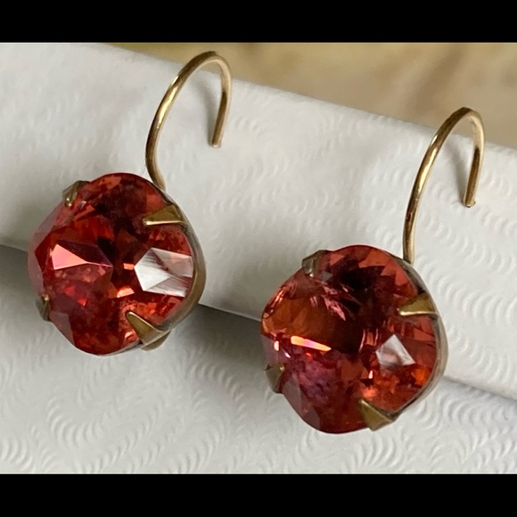 LIZ PAIACIOS Pink Crystal Pierced Earrings - Picture 7 of 14